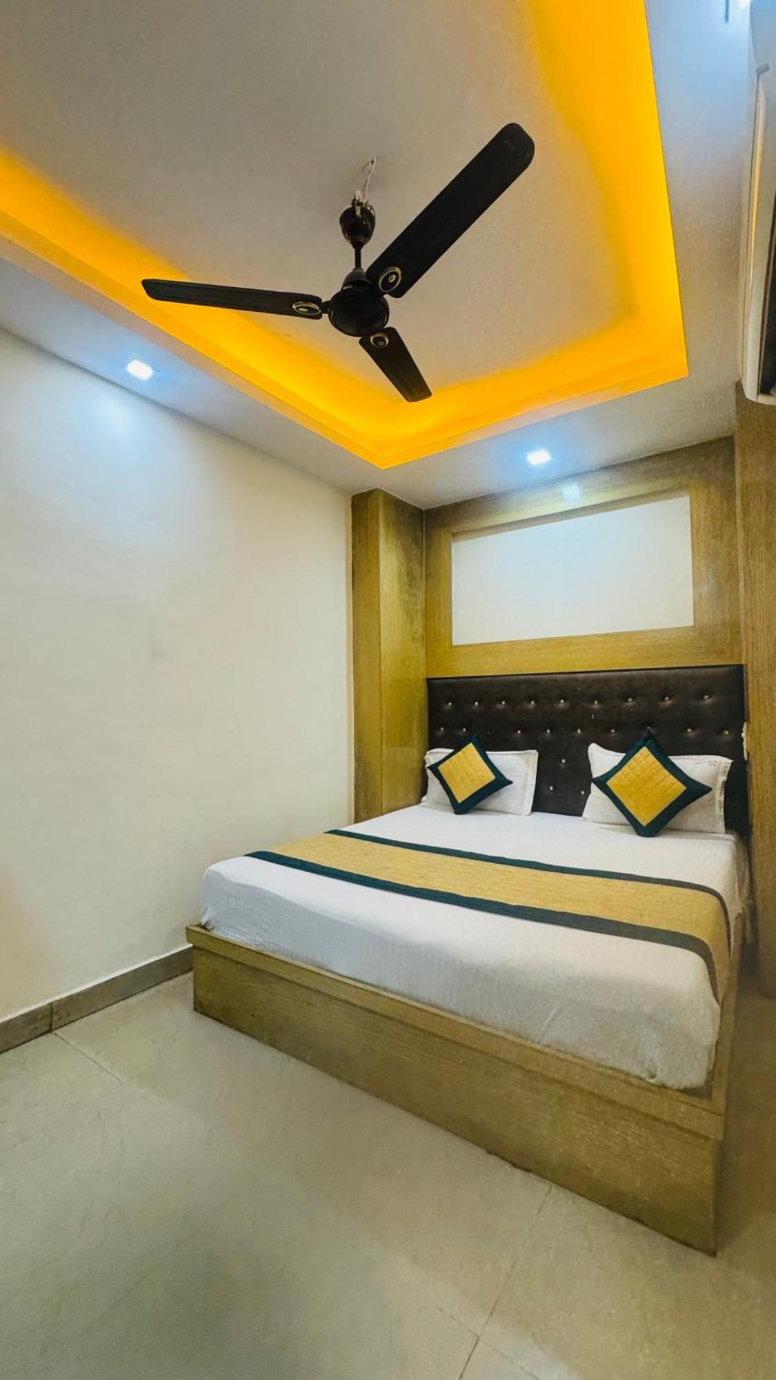 Cottage Lord Krishna Walking Distance From New Delhi Railway Station Luaran gambar