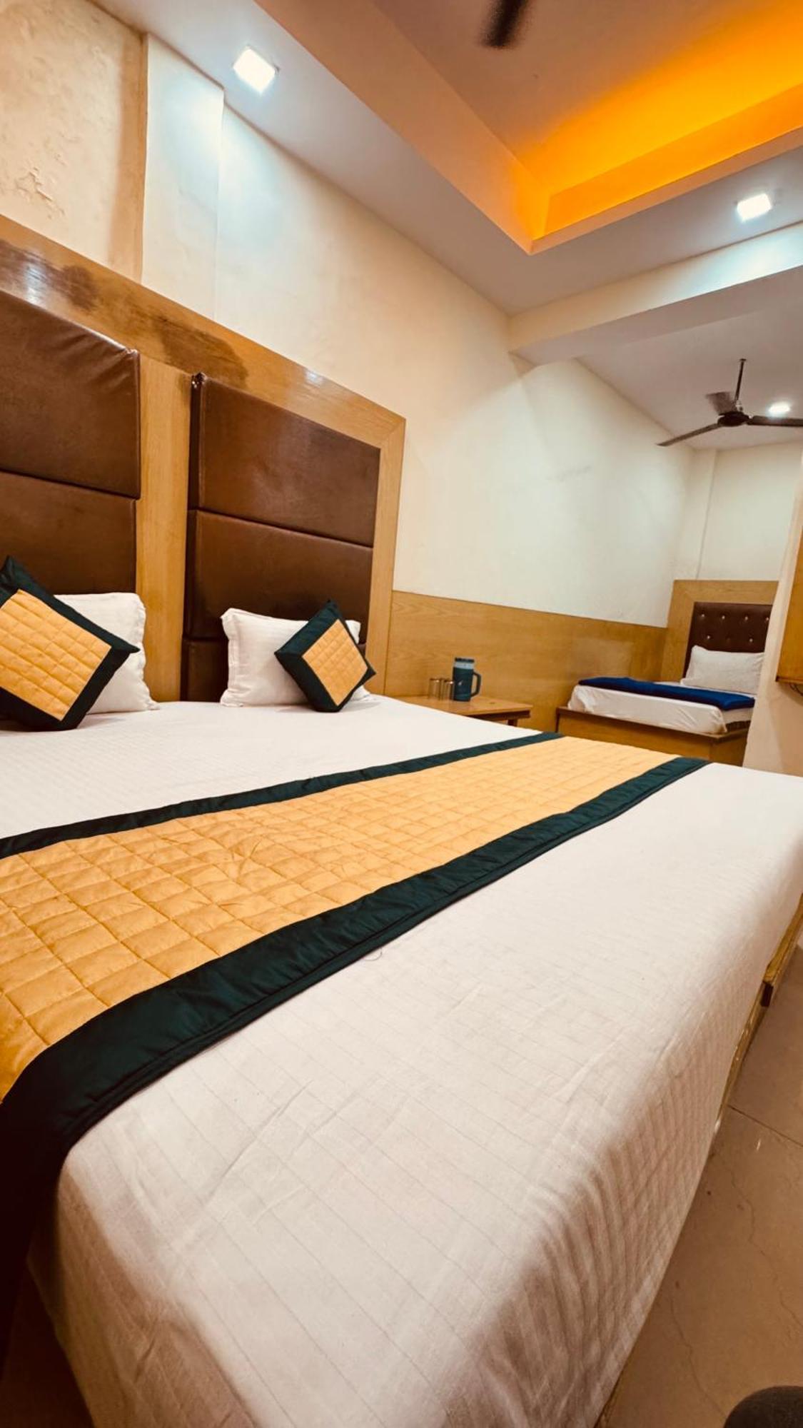Cottage Lord Krishna Walking Distance From New Delhi Railway Station Luaran gambar