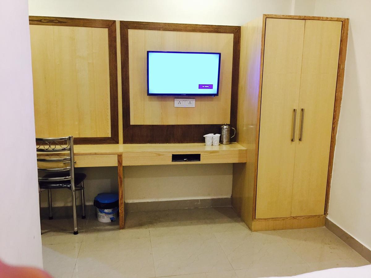 Cottage Lord Krishna Walking Distance From New Delhi Railway Station Luaran gambar