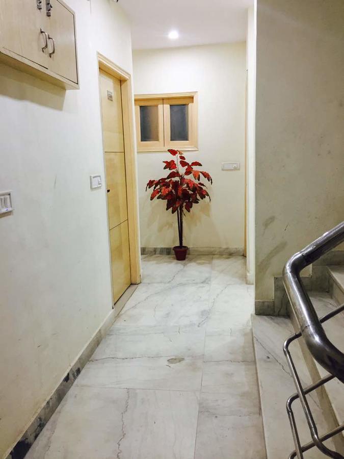 Cottage Lord Krishna Walking Distance From New Delhi Railway Station Luaran gambar